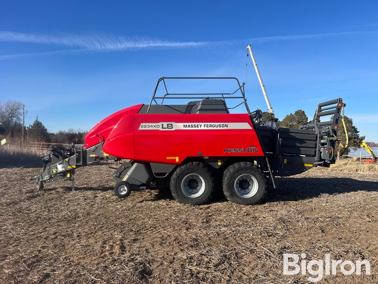 2023-massey-ferguson-lb2234xd-image-8