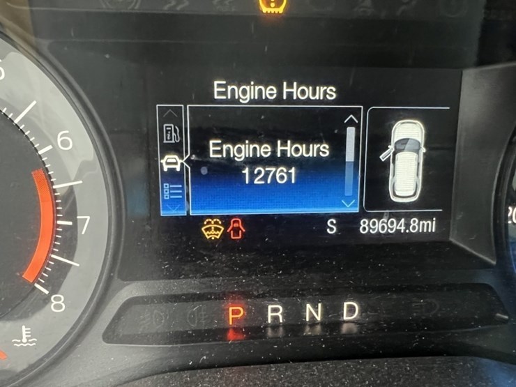 2018-ford-explorer-image-29