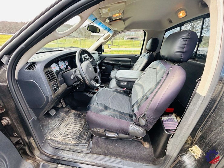 2004-dodge-ram-3500-image-64