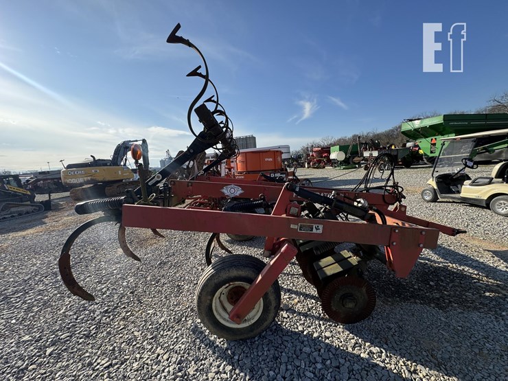 1990-unverferth-penetrator-image-5