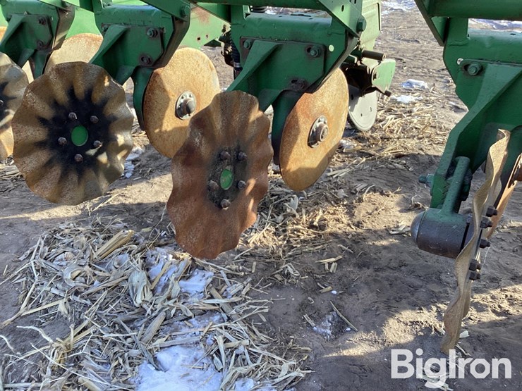 14r20"-dry-fertlilizer-applicator-image-13