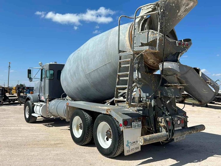 2014-kenworth-t800-image-4