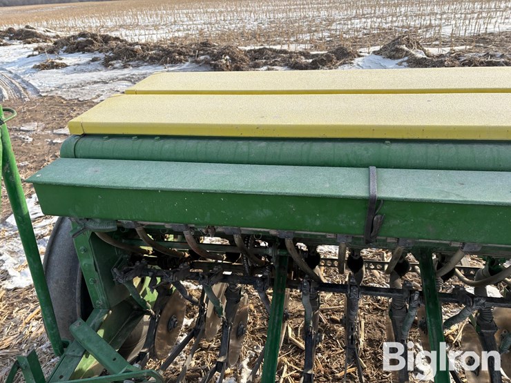 john-deere-8300-image-18