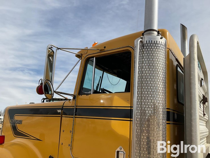 1985-kenworth-w900-image-11