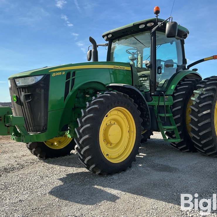 2011 JOHN DEERE 8285R