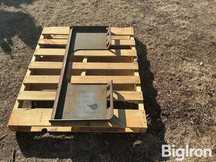 skid-steer-plate-image-8