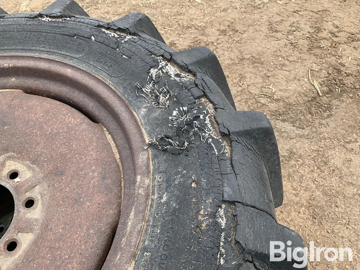 11-24.5-tires-image-11