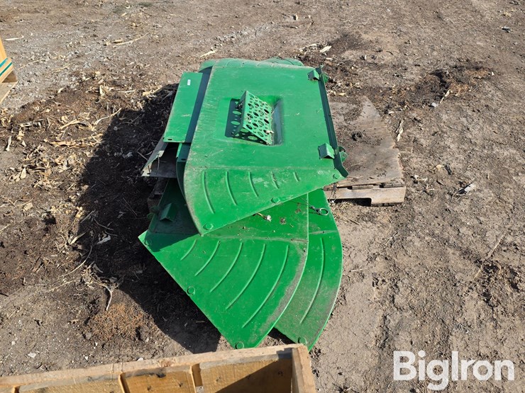 john-deere-70-image-7