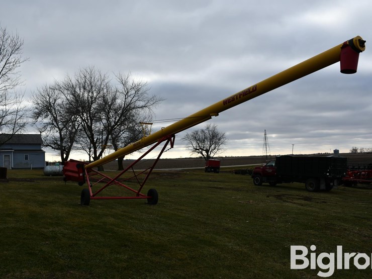 westfiled-mk-100-61-swing-away-auger-image-7