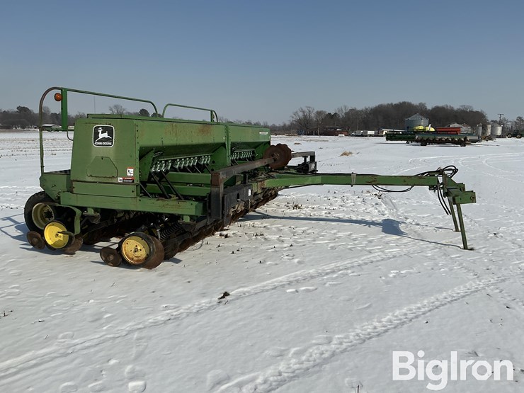 john-deere-750-image-4