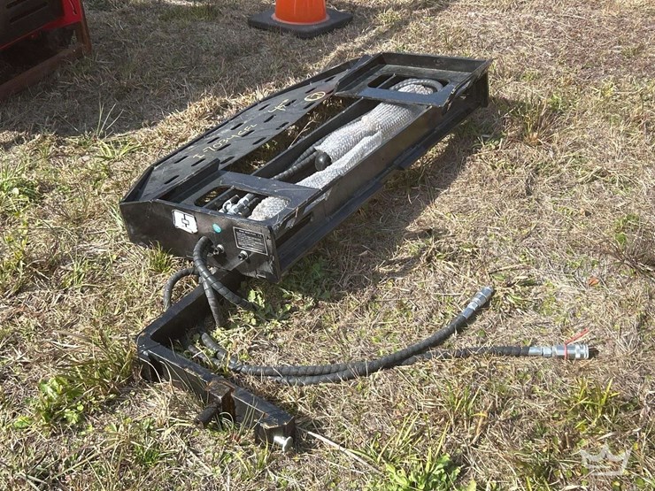 2025-sf60-60in-hydraulic-side-shift-forks-skid-steer-attachment-image-2