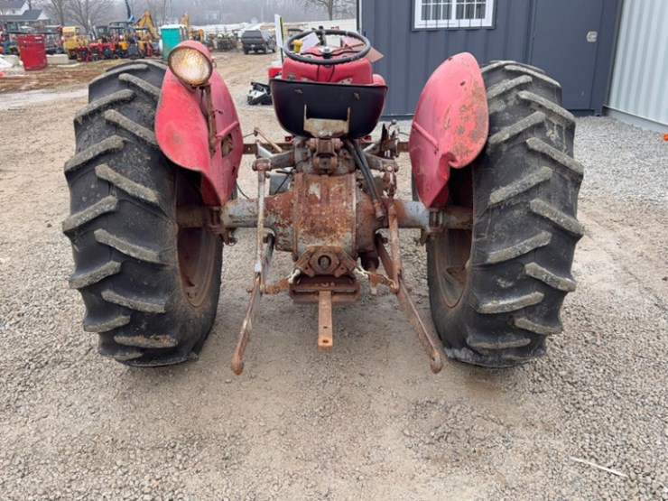 ferguson-35-image-10