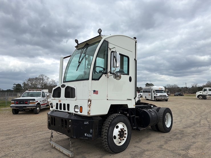 #16204-•-2016-autocar-x-spotter-|-bill-of-sale-only-image-1