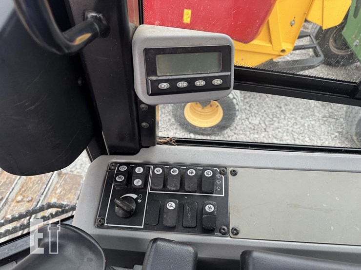 2008-caterpillar-d6k-xl-image-29