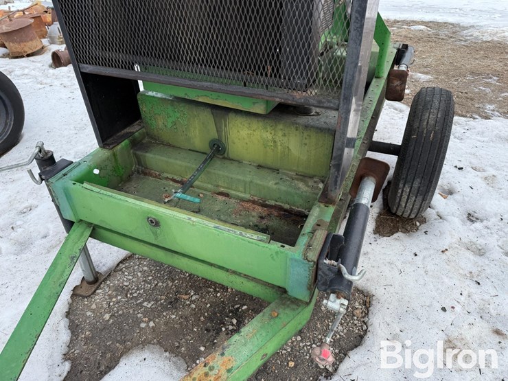 john-deere-4045t-image-11