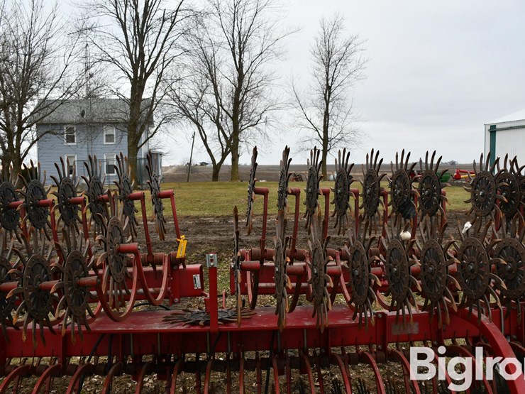 case-ih-181-image-16