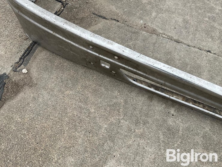 international-9000-image-11