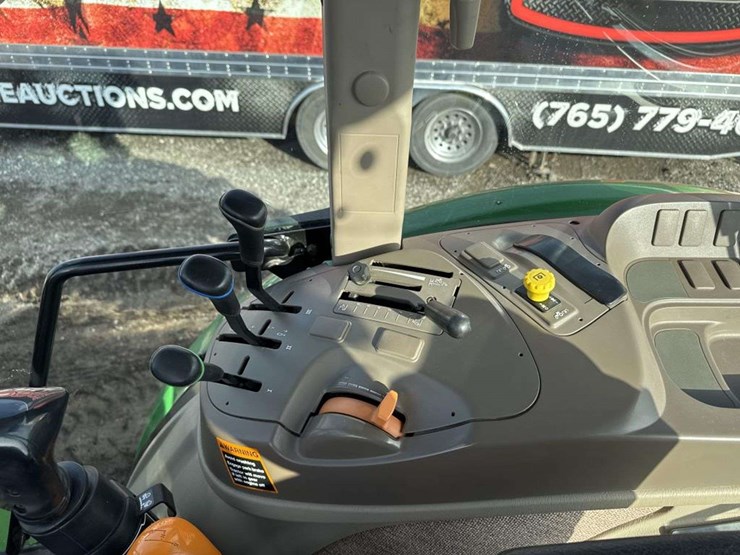 john-deere-6115d-image-20