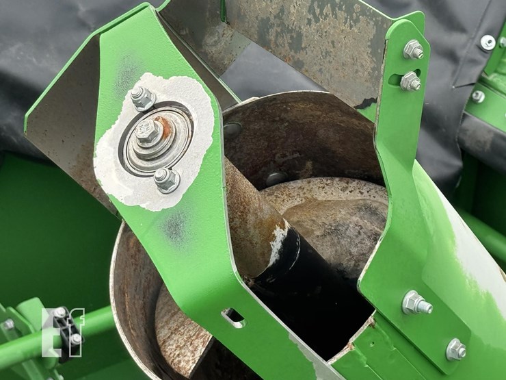 2020-john-deere-s780-image-44