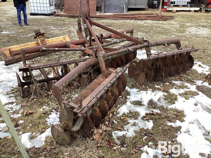 massey-ferguson-68-image-7