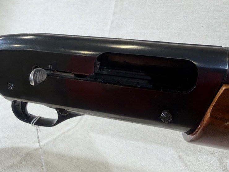 #217-•-winchester-super-x-model-1-shotgun-image-30