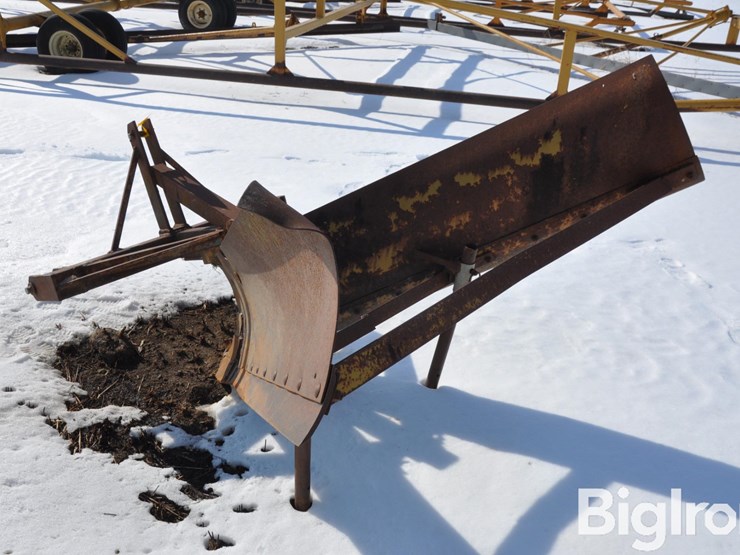 shop-built-3-pt-v-plow-image-7