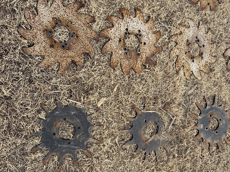 yetter-&-shark-tooth-opener-blades-image-15