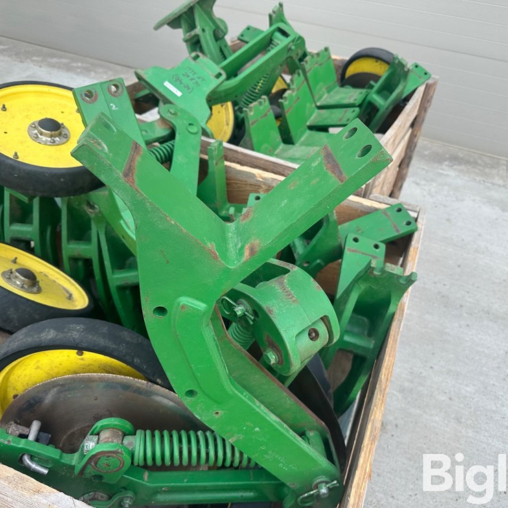 JOHN DEERE 1775NT