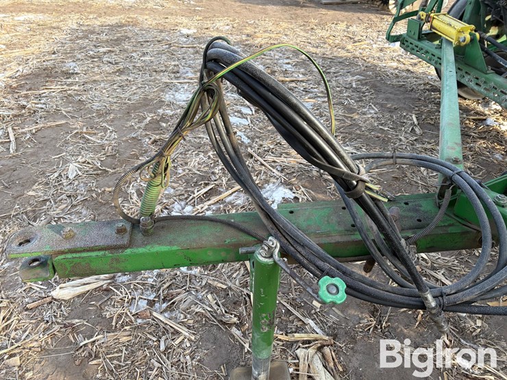 john-deere-8300-image-15