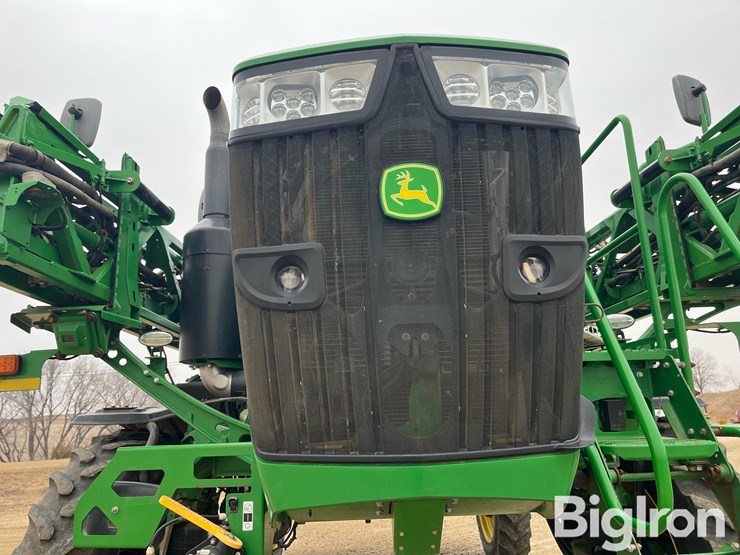 2018-john-deere-r4038-image-11