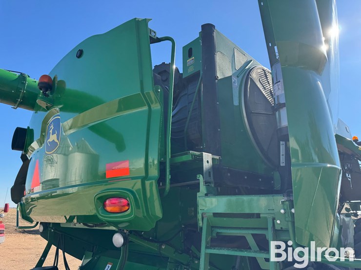 2017-john-deere-s670-image-14