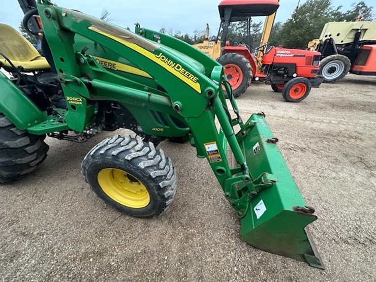 john-deere-4105-image-8
