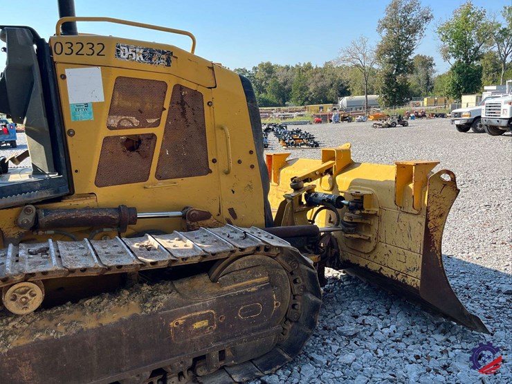 2017-caterpillar-d5k2-xl-image-71