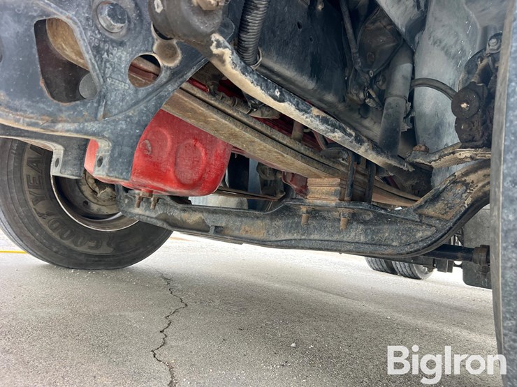 2008-international-8600-image-16