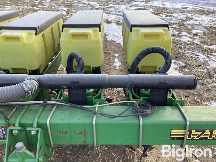 1997-john-deere-1710-image-14