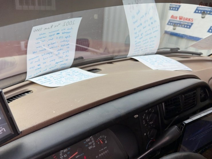 2002-dodge-2500-image-23