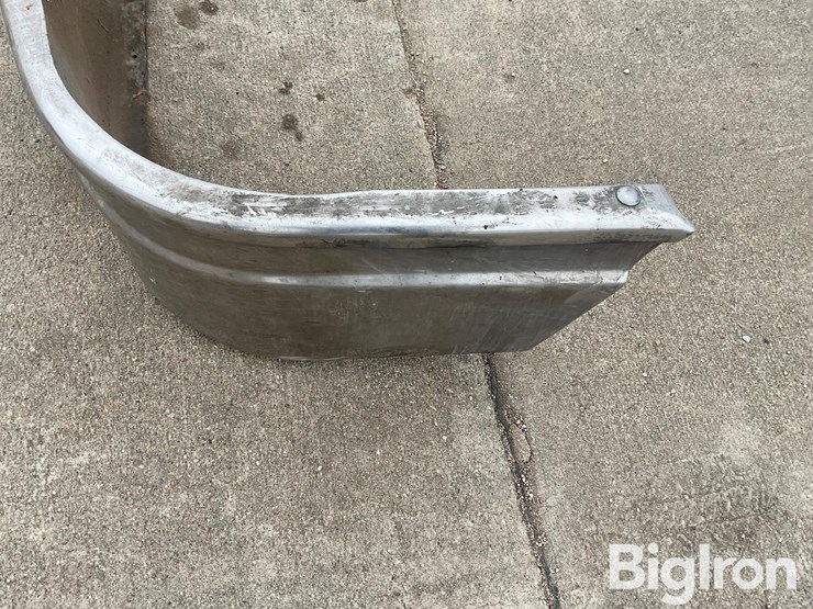 international-9000-image-9