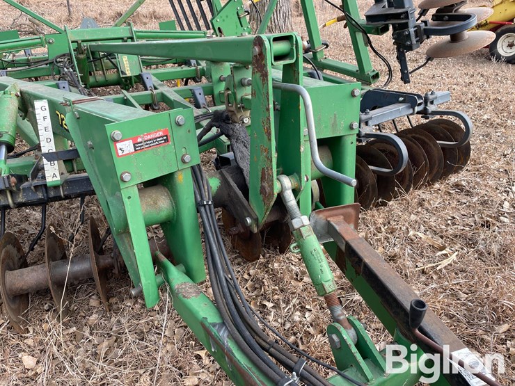 john-deere-726-image-17