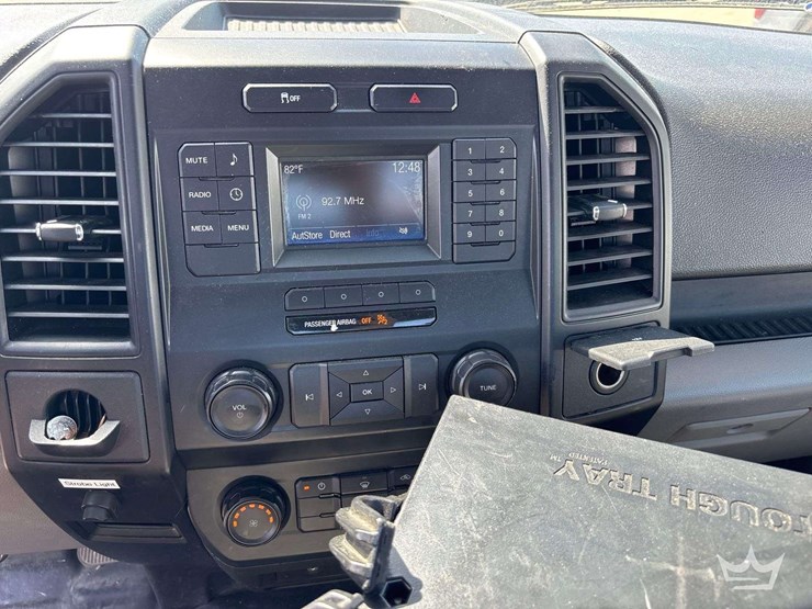 2017-ford-f150-image-15