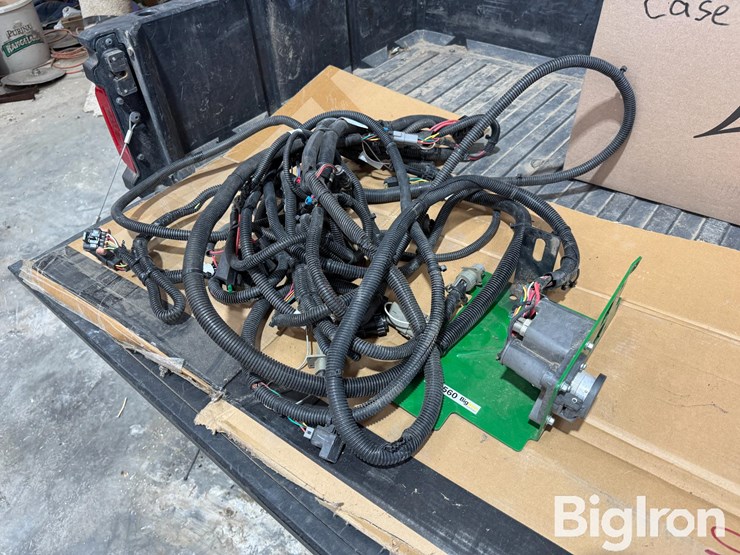 case-to-john-deere-planter-conversion-wiring-harness-image-1