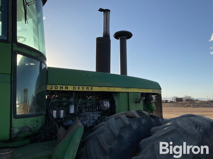1976-john-deere-8430-image-10