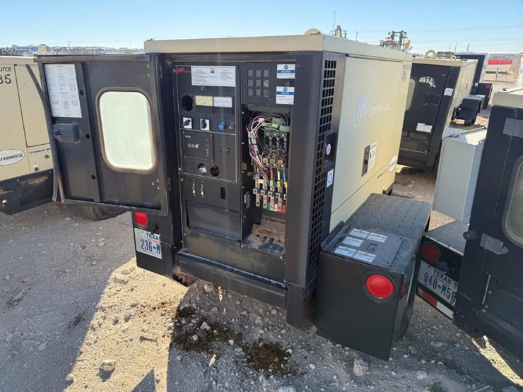 2008-doosan-g25-image-2