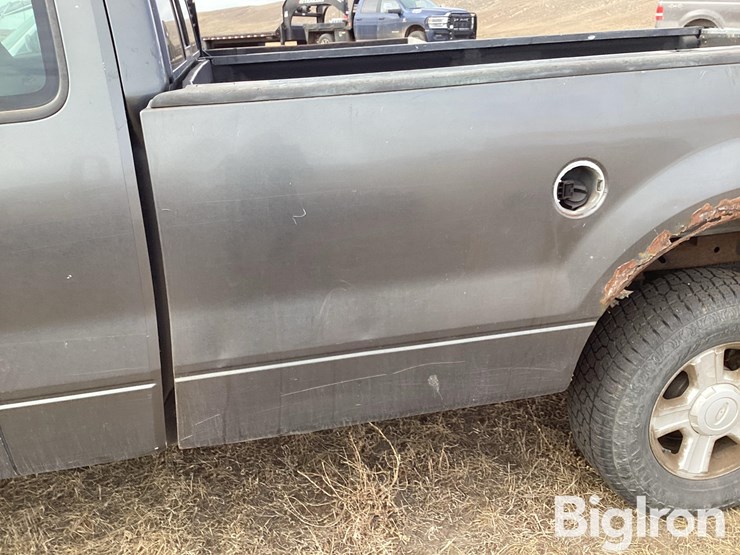 2004-ford-f150-image-13