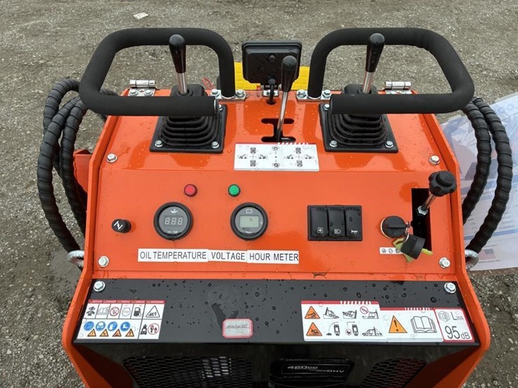 2025-sdlool-sl36c-skid-steer-loader-image-10