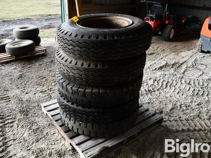 pallet-of-tires-image-7