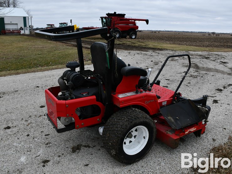 2015-shivvers-country-clipper-25560kaj-1040-riding-lawn-mower-image-5