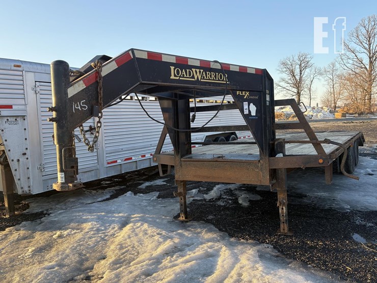 2012-load-warrior-24-ft-tandem-axle-image-1