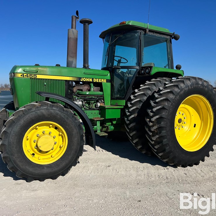 1990 JOHN DEERE 4455