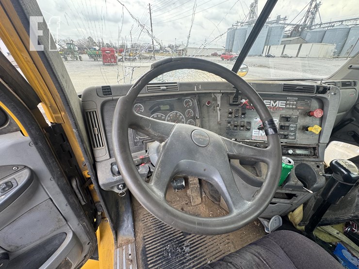 freightliner-image-25