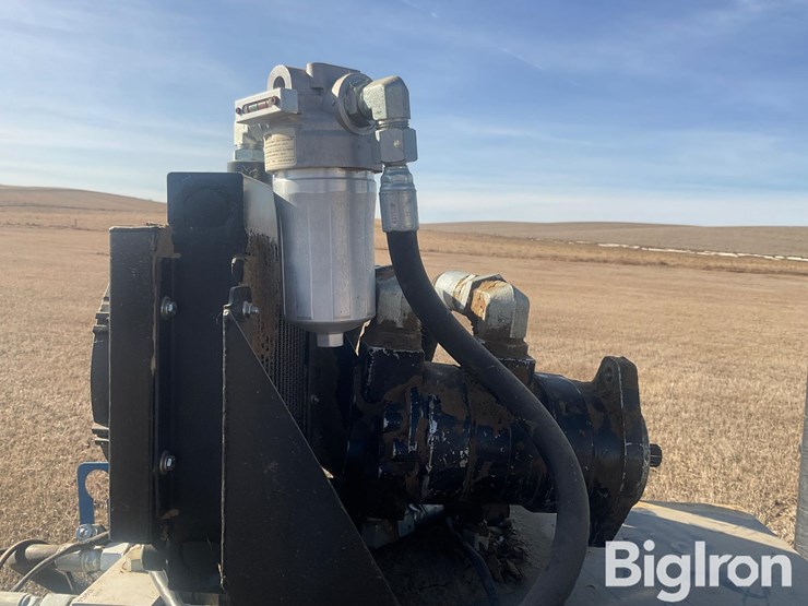 2014-kinze-4900-image-15